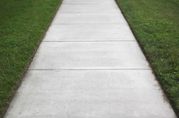 Cost of Concrete Walkway Replacement in Frederick