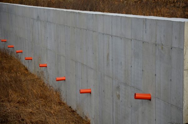 Cost of Concrete Wall Installation in Frederick