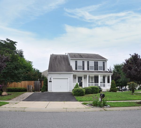 Cost of Concrete Apron Installation in Frederick